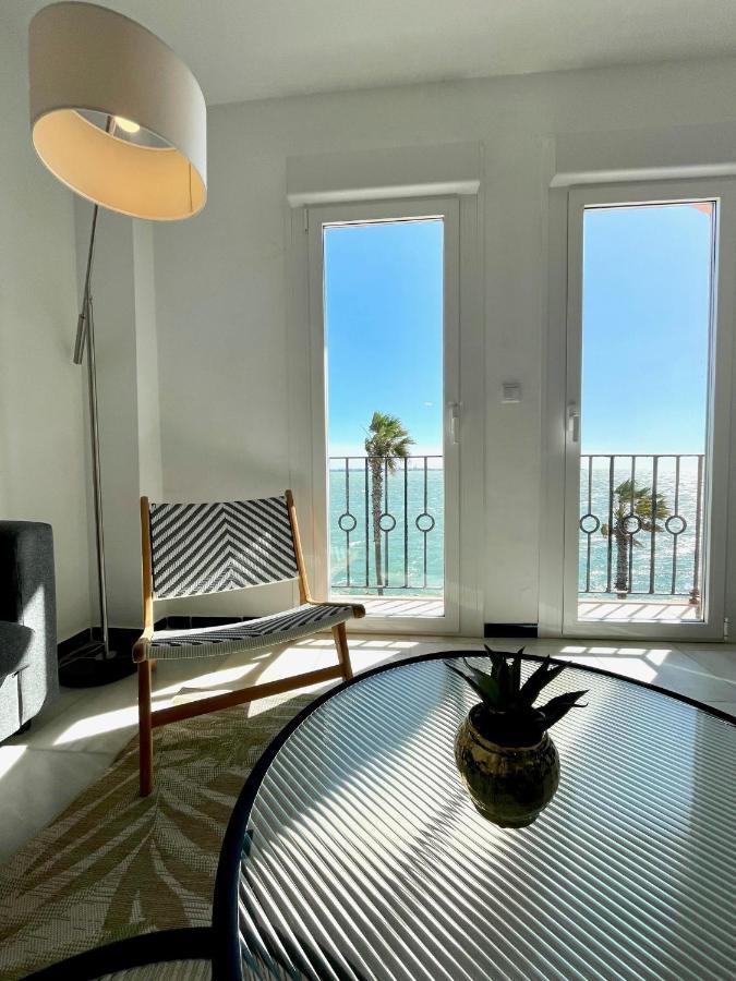 Gatu Villa Oceano Frente Al Mar En Puerto Sherry " Preferente Mayores De 25 Anos Y Familias " 엘푸에르토데산타마리아 외부 사진
